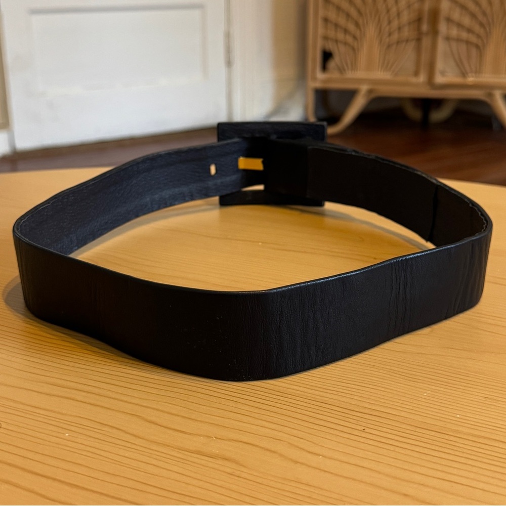 Givenchy Vintage Navy Blue Leather Belt w/ Square Buckle - US S / 28 - Picture 4 of 10